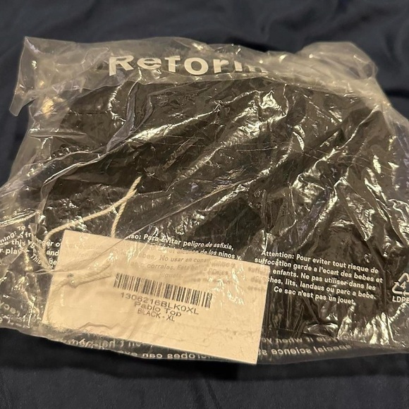 Reformation Pablo top - Picture 3 of 4